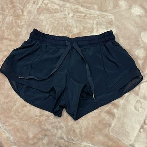 Lululemon hotty hot shorts with tie string